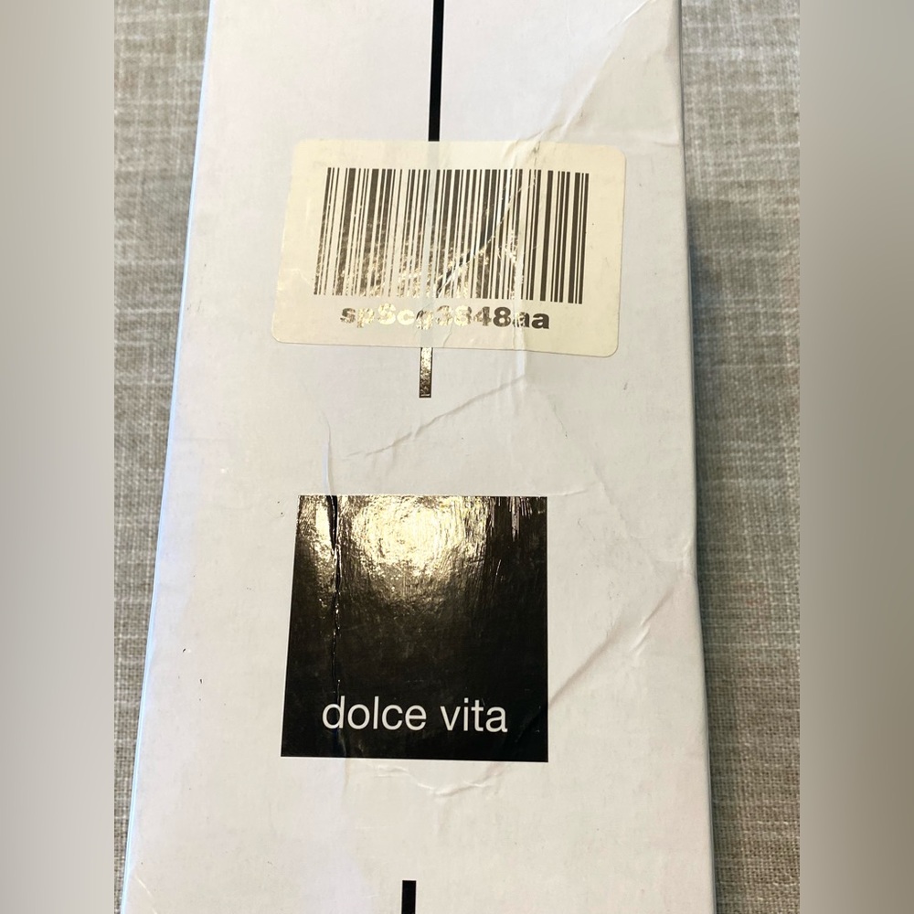 NEW Dolce Vita Ramsay ivory leather studded flats size 7 - Picture 9 of 10